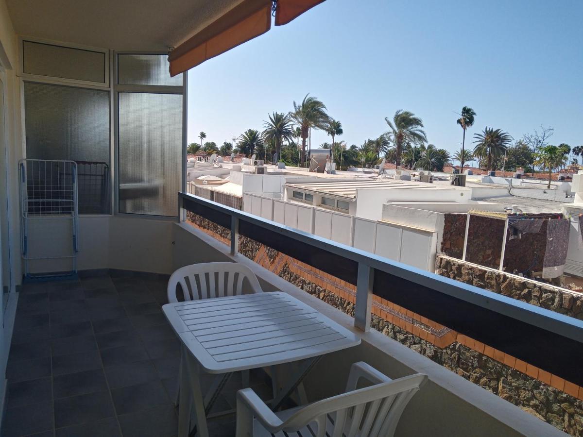 Playa Del Ingles - J&J Near Yumbo Playa del Inglés Exterior foto